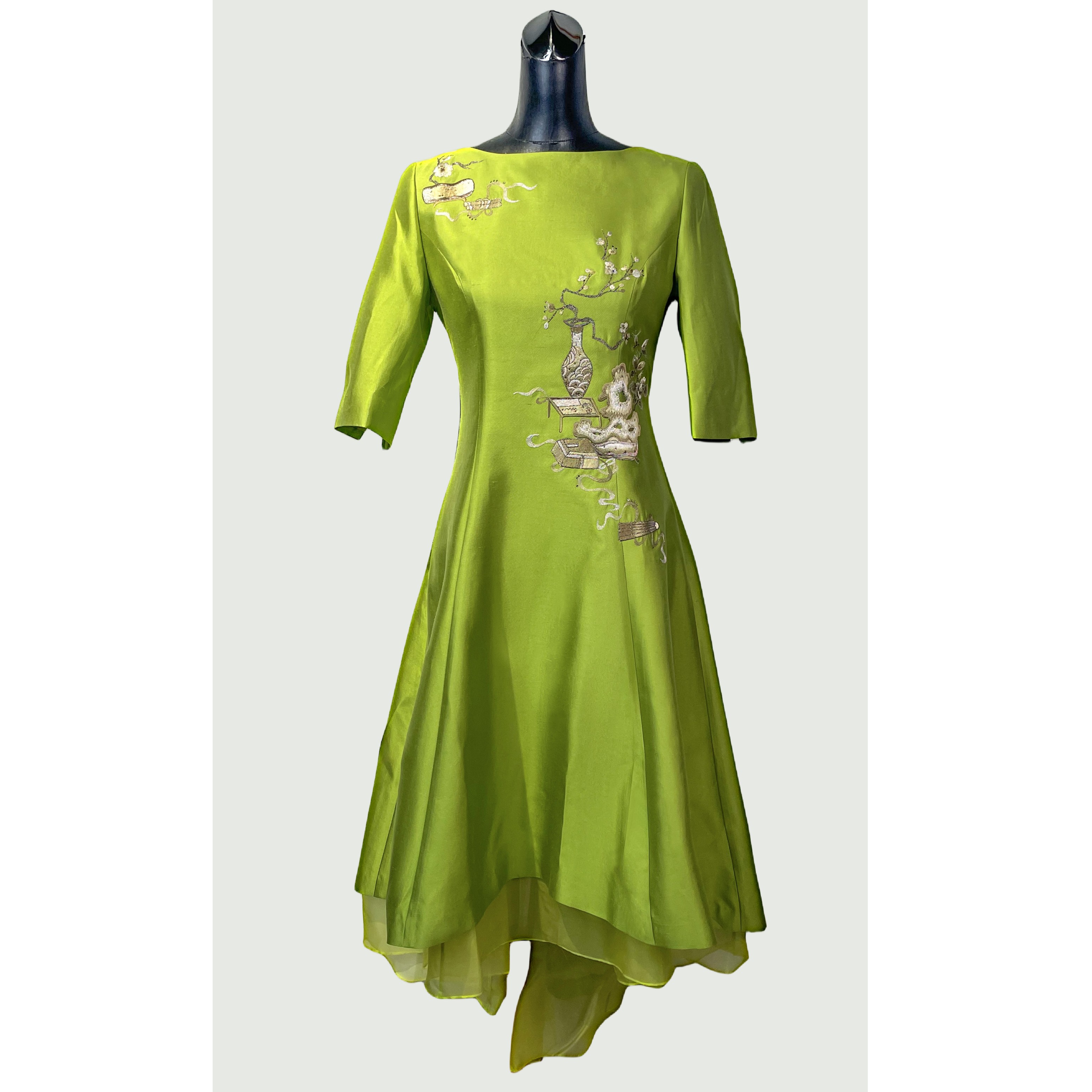 庄容【嫔歌】小礼服高端品质绣花A字时尚【品牌6399】G19C0BSM07