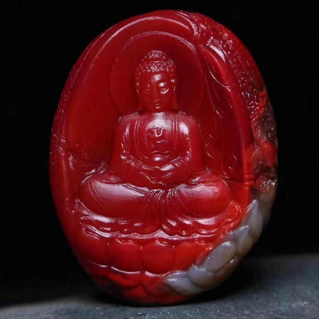 天然原矿南红玛瑙精工吊坠
