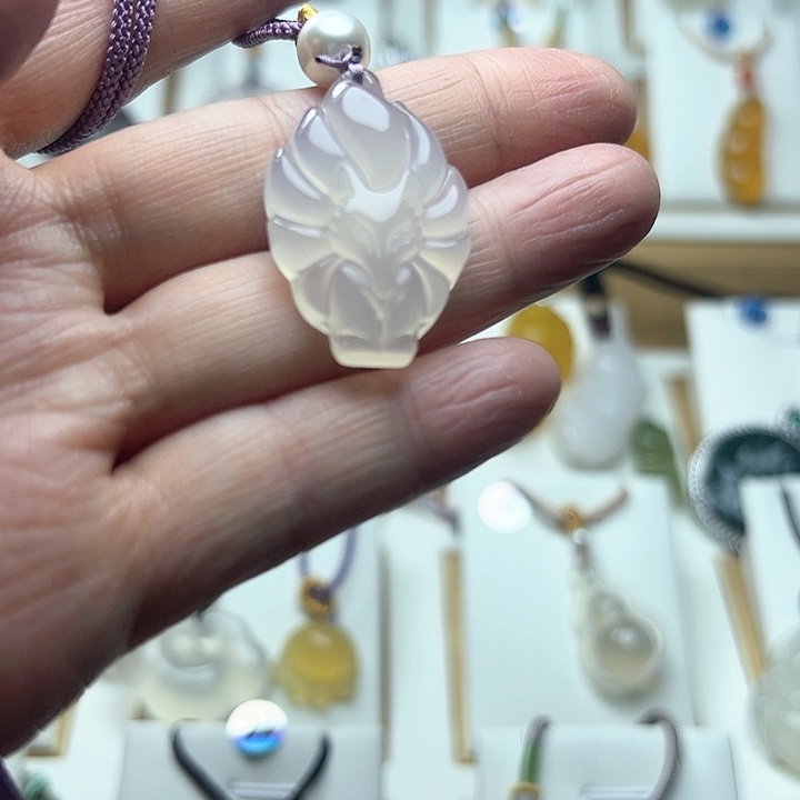 玛瑙/玉髓颈饰合金