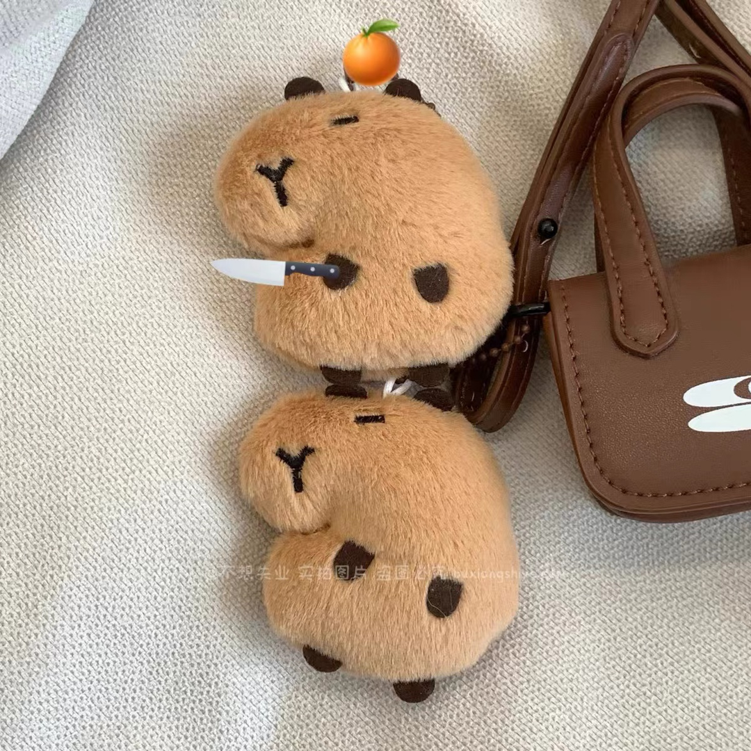 卡皮巴拉钥匙扣挂件毛绒公仔吱吱叫玩偶可爱躺平水豚卡通包包挂饰