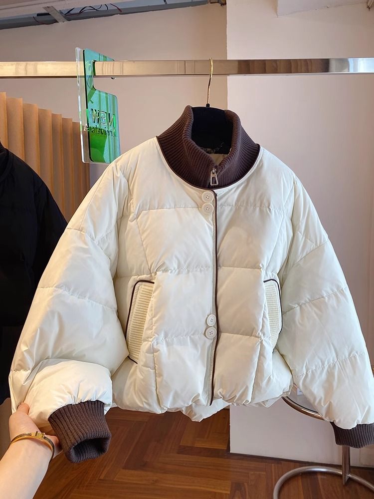 欧货设计感小众宽松针织立领羽绒服女冬季2023新款撞色白鸭绒外套