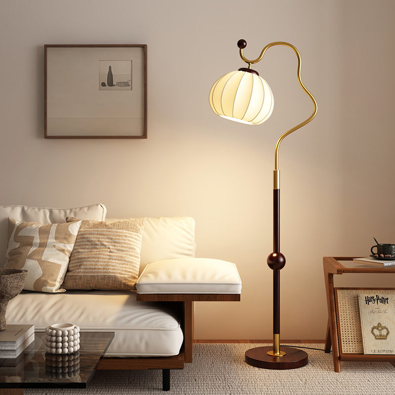 中古风落地灯创意客厅民宿美式极简复古轻奢卧室书房角落氛围台灯