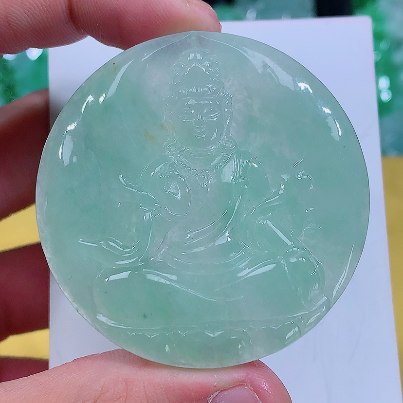 天然A货缅甸翡翠观音吊坠，照片左滑看尺寸