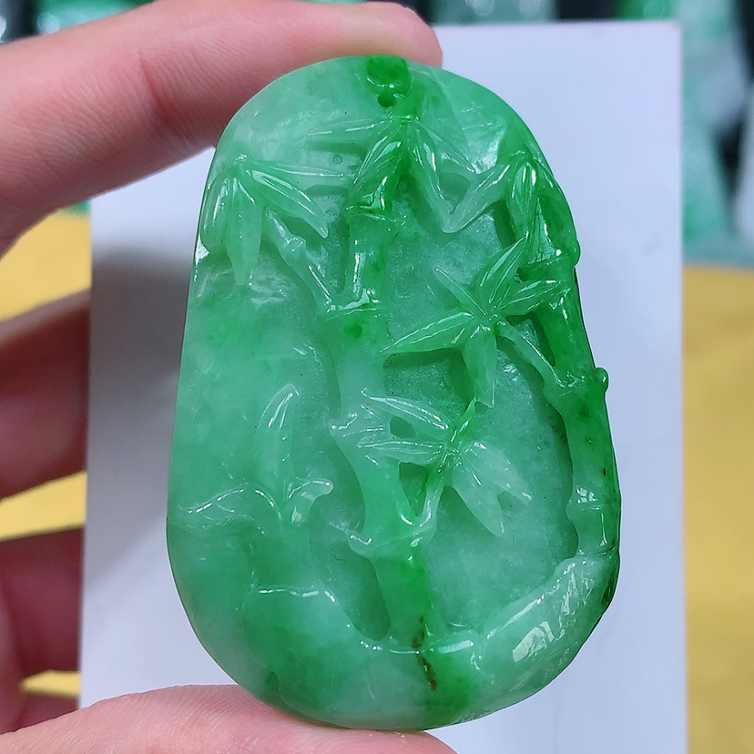 天然A货缅甸翡翠竹节牌吊坠，照片左滑看尺寸