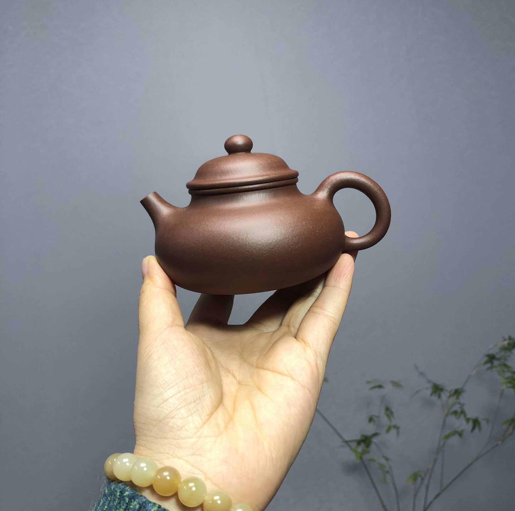 容天壶全手工制作黄龙山二号井好紫泥190cc