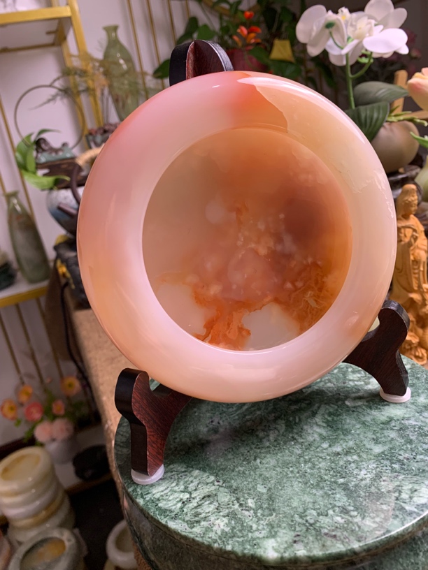 天然红花冰玉烟灰缸微瑕处理