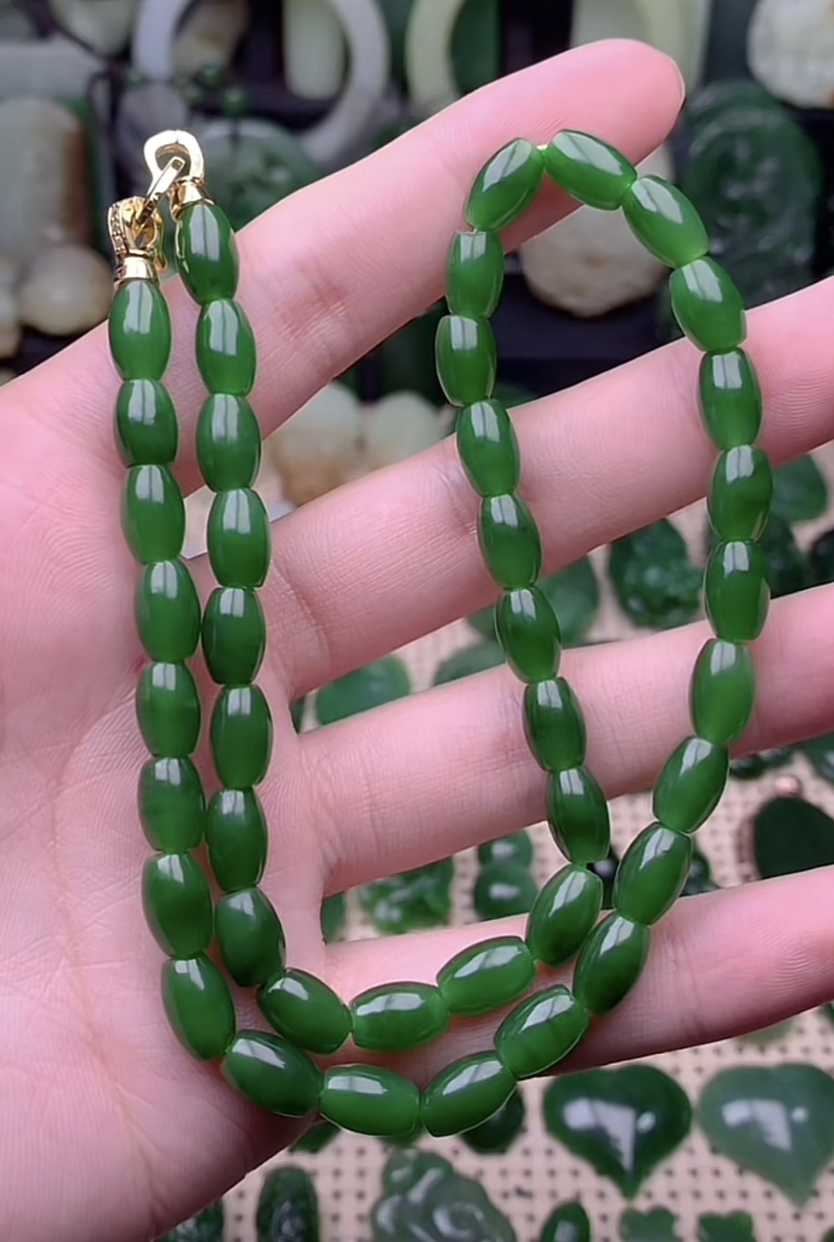 和田玉碧玉枣珠妈妈链子 