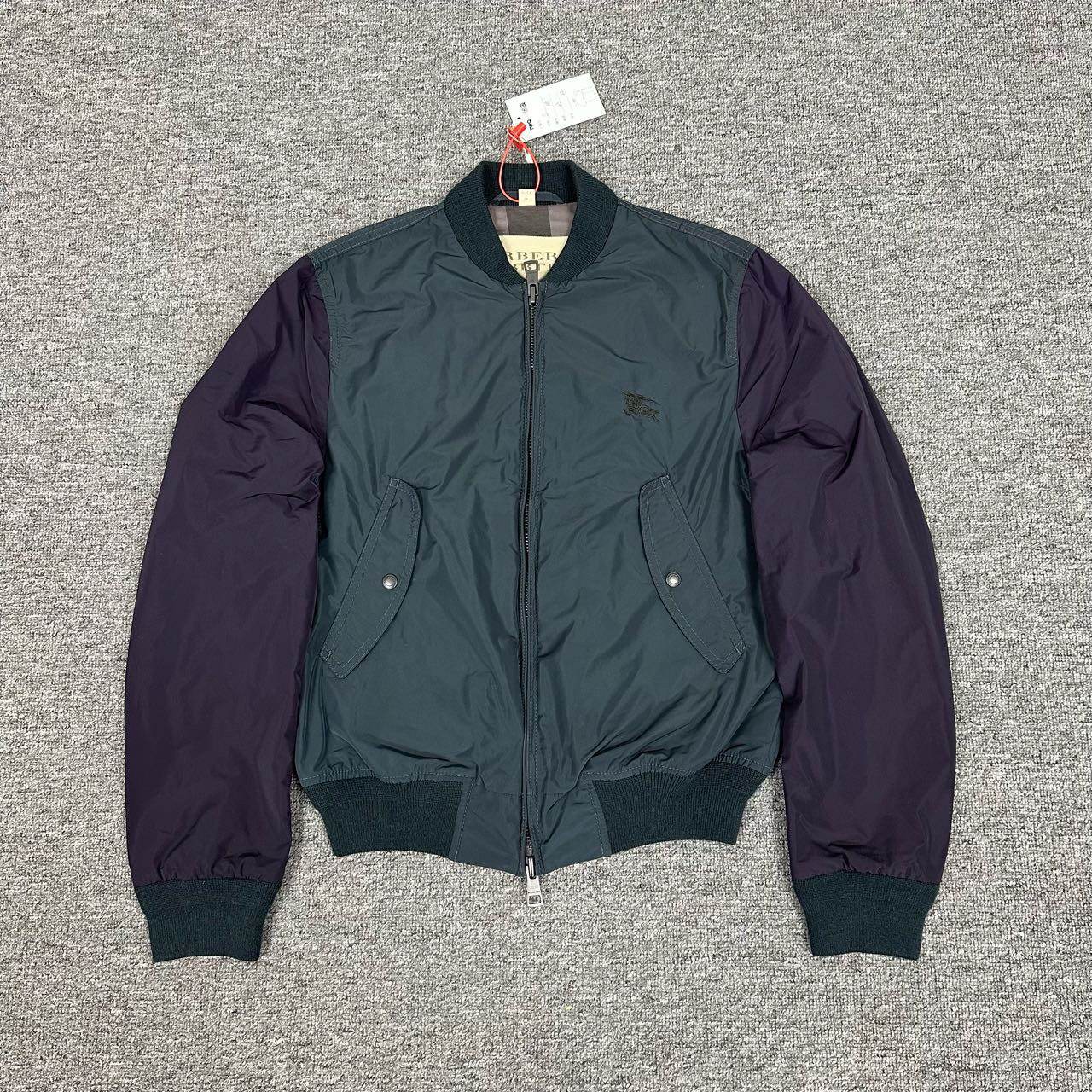 Burberry 拼色 战马刺绣Logo 夹克外套 99新 S码