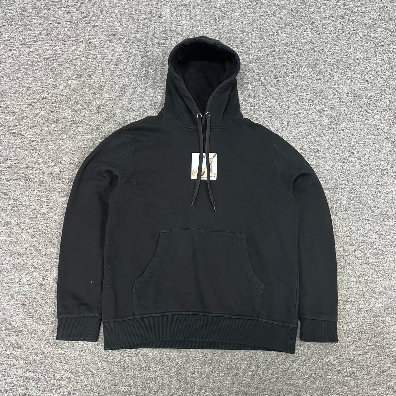 Burberry 巴宝莉 胸口小鹿印花 M码 99新