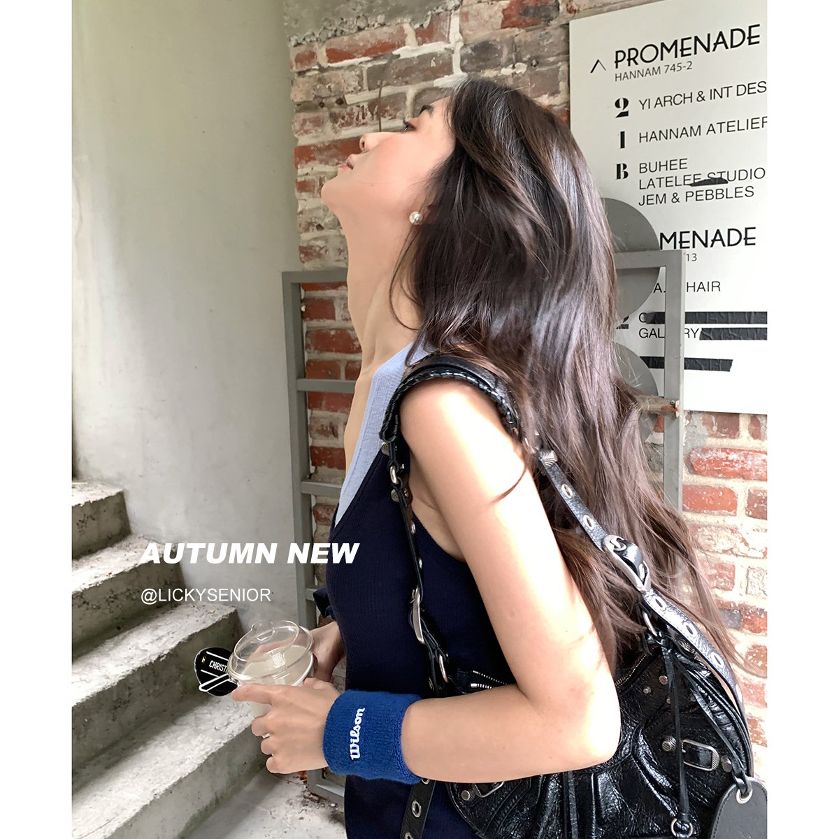 LICKYSENIOR竹节麻假两件撞色背心女2024新款秋季内搭吊带U领上衣