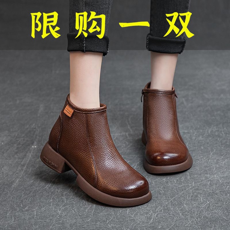 百丽纯爱真皮短靴女软皮软底马丁靴女款英伦风今年流行的靴子女