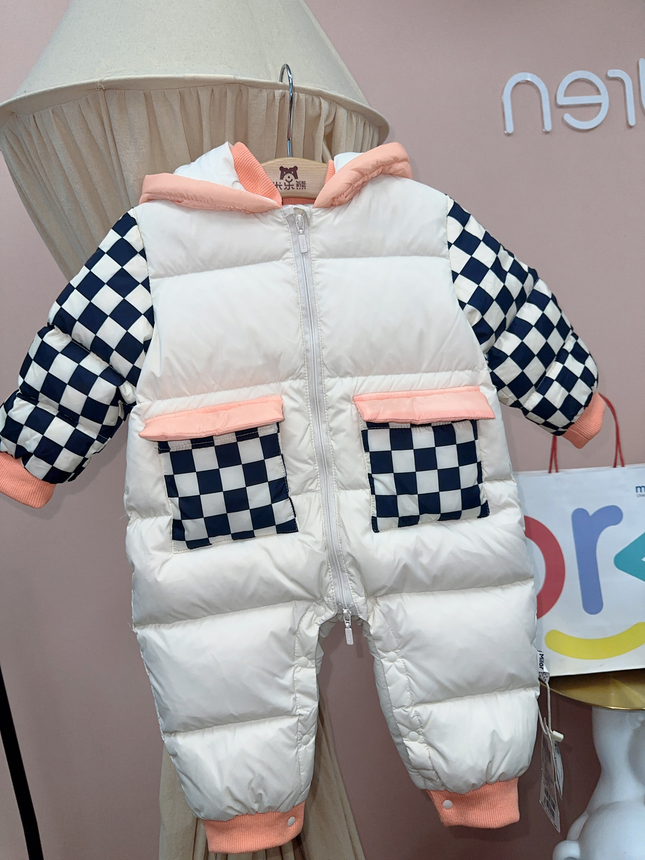 2965米乐熊 羽绒哈衣