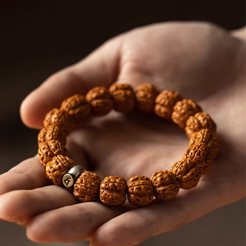 金刚菩提子本命佛小物件手串守护神核桃文玩佛珠保真十二生肖
