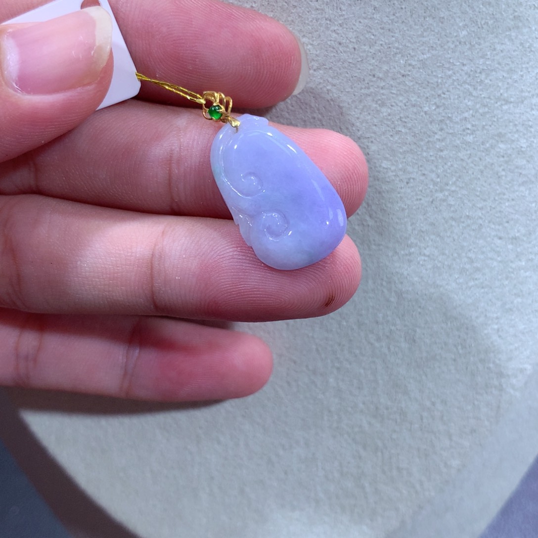 翡翠吊坠(赠链)18K金镶嵌