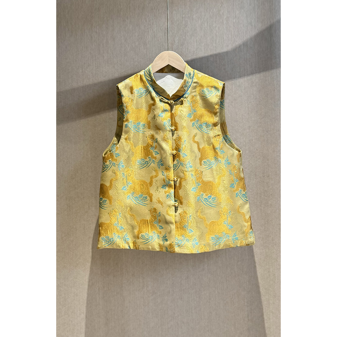【虎虎生威】双面宋锦织花罗提花复古立领中式国风百搭马甲背心坎肩