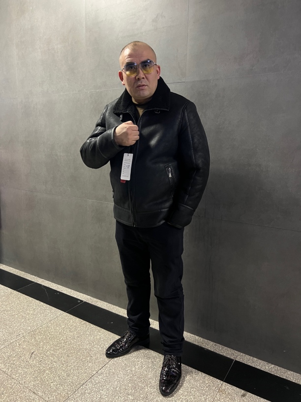 D368翻领拉链外套加厚常规款立领夹克时尚秋冬皮毛一体