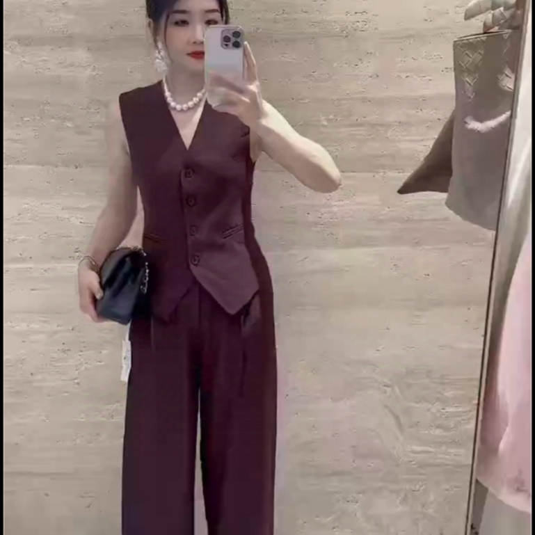 2024高端早秋新款轻奢气质修身显瘦无袖上衣十裤子套装