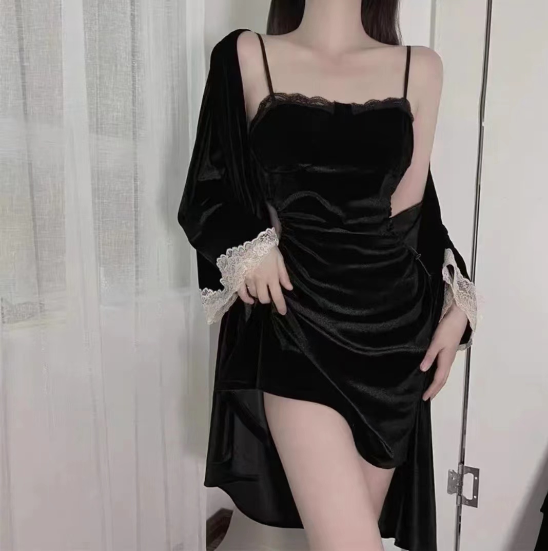 【迟来的爱】高定秋冬款丝绒性感吊带睡裙家居服两件套有睡袍
