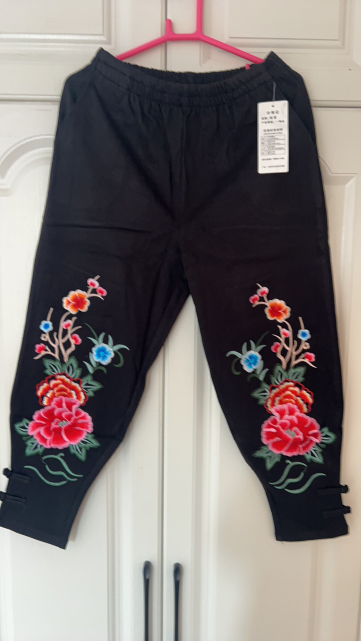 精品国风绣花盘扣宽松裤子