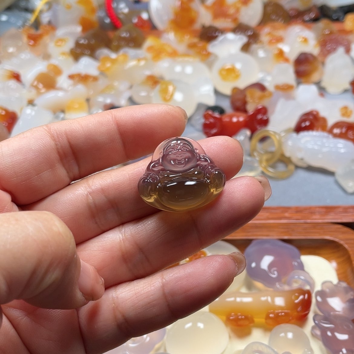 【闪购商品】玛瑙/玉髓颈饰未镶嵌清**波