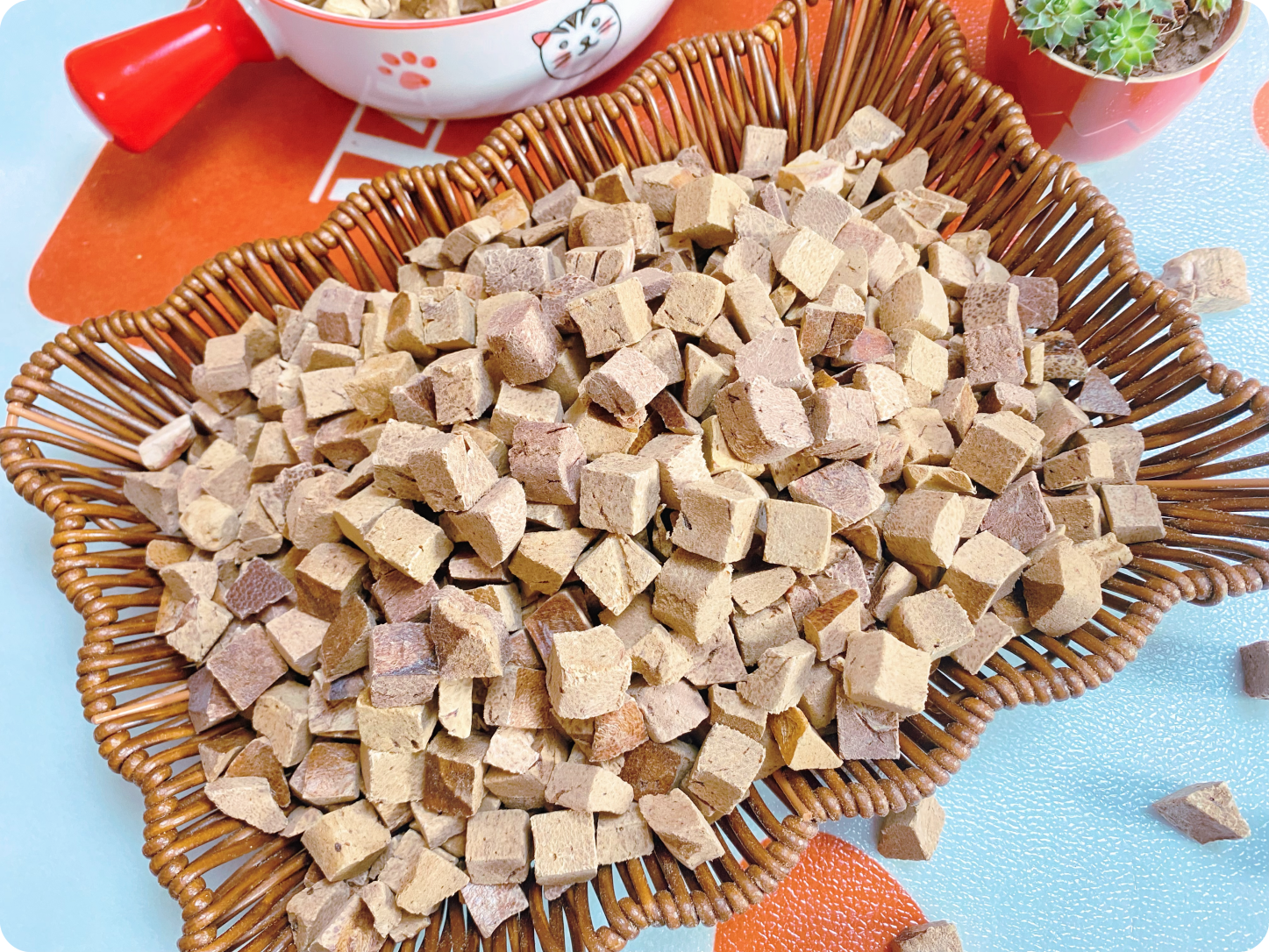 冻干牛肝粒营养元素高蛋白低敏无添加体质喂食消化微量元素