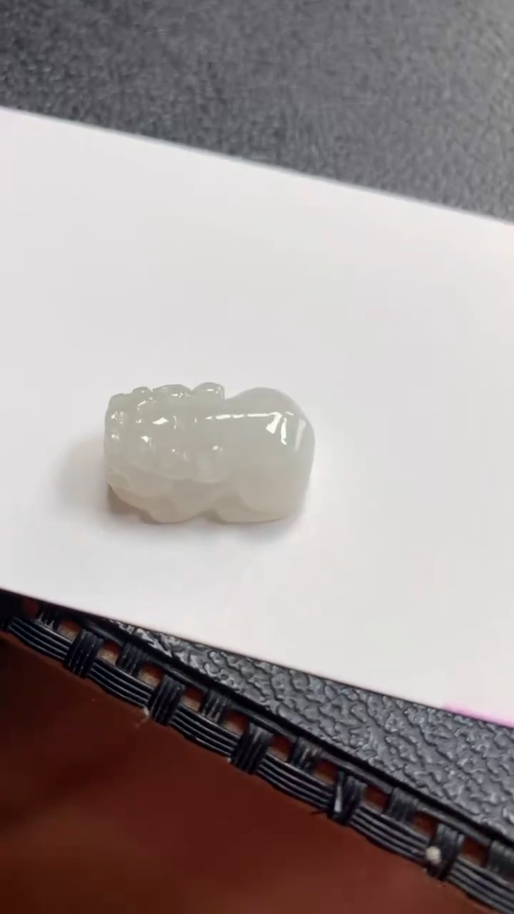 【闪购商品】翡翠颈饰未镶嵌1