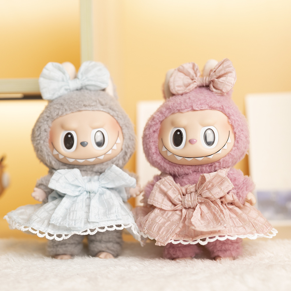 17cm拉布布公仔娃衣蝴蝶结背带裤labubu娃娃时尚毛绒玩具玩偶换装