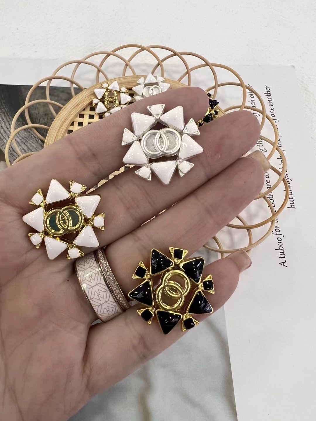 金属扣，大衣扣，毛衣扣，几何扣（本店满10元包邮除偏远）