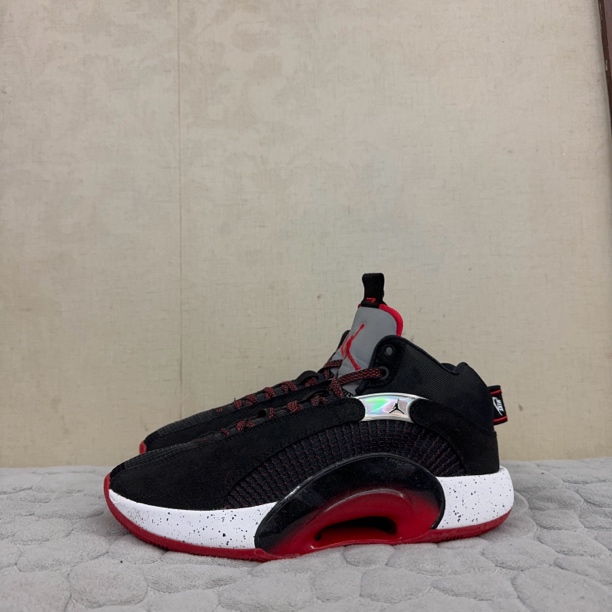 90新 AIR JORDAN 41码/aj35黑红95新/破损鞋头破损/蓝球鞋