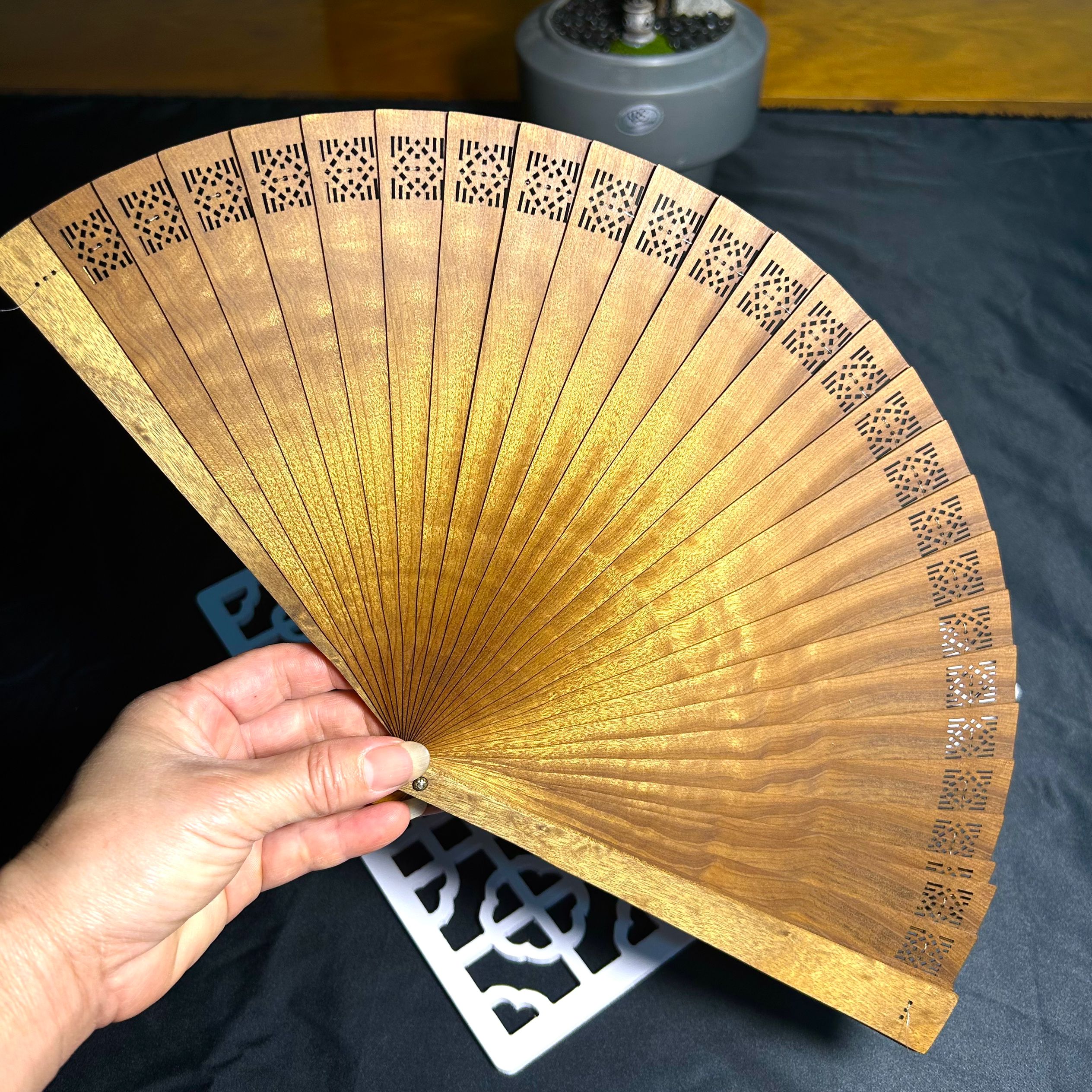 金丝楠小叶桢楠枯木老料扇子实木家居中式复古摆设苏扇夏季男士