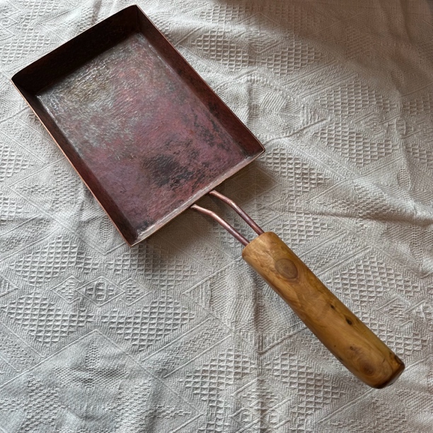 匠心之作纯手工锻打紫铜家用复古玉子烧锅（长31宽21.5）