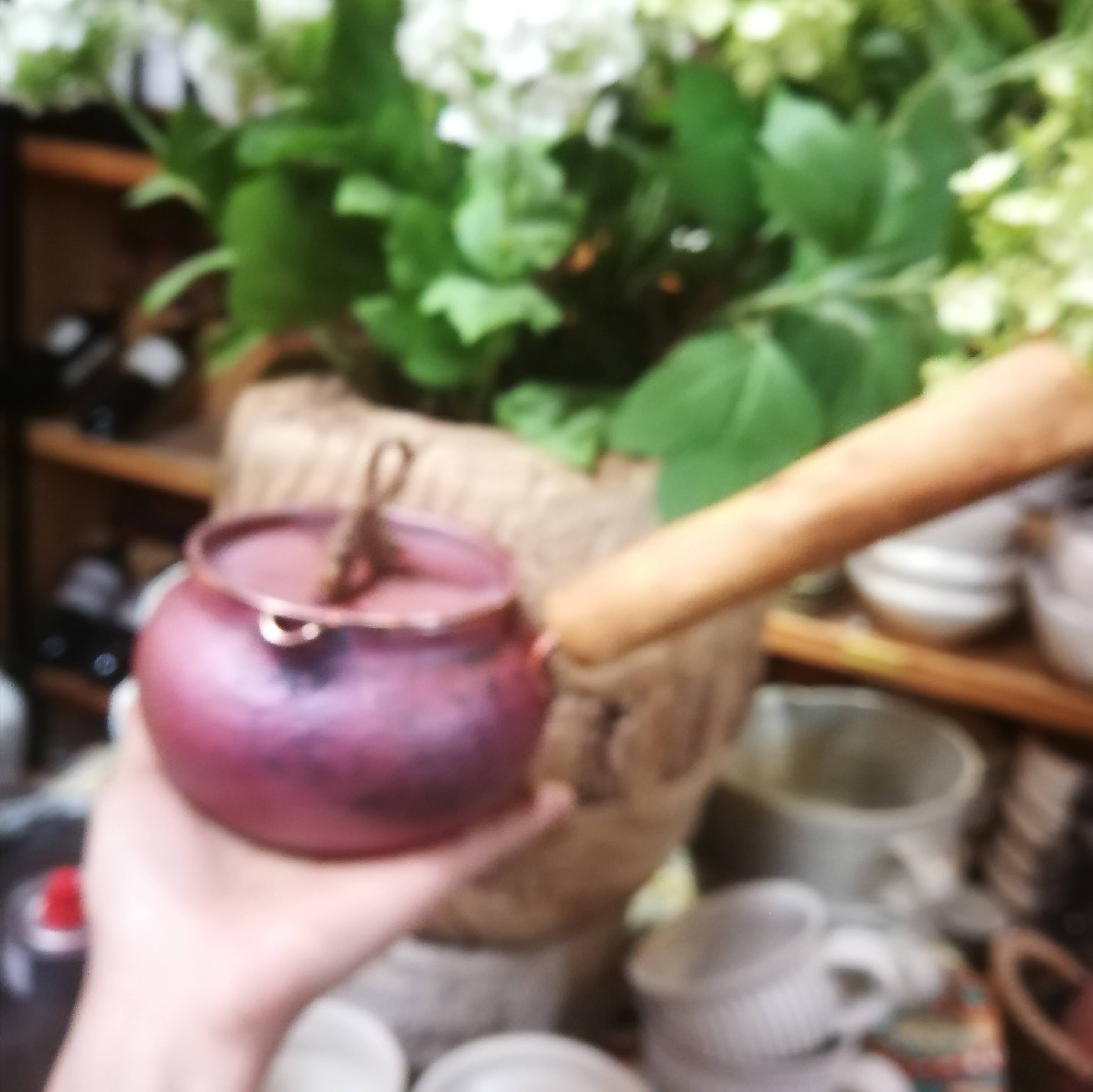 (匠心之作)纯手工锻打紫铜侧把煮茶壶崖柏木把容量400