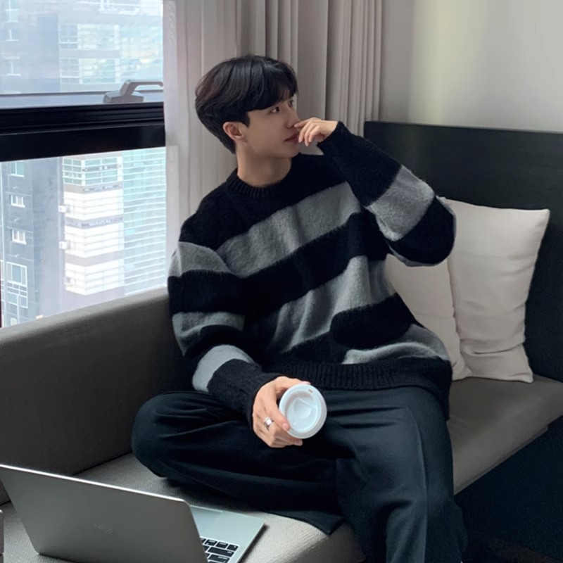 条纹长袖圆领套头针织衫男款秋季潮牌高端潮流休闲男士上衣外套