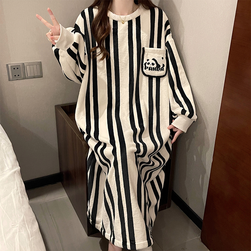 秋冬季睡裙睡衣女法兰绒保暖高级感新款熊猫大码加厚珊瑚绒家居服