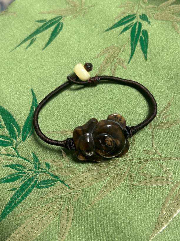 天然琥珀蜜蜡缅甸琥珀小熊绕线手绳纯手工编织抱抱熊