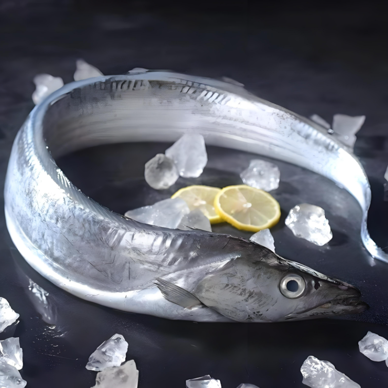 新鲜到货  整条吕四油带鱼 4两左右/条 一箱5斤装