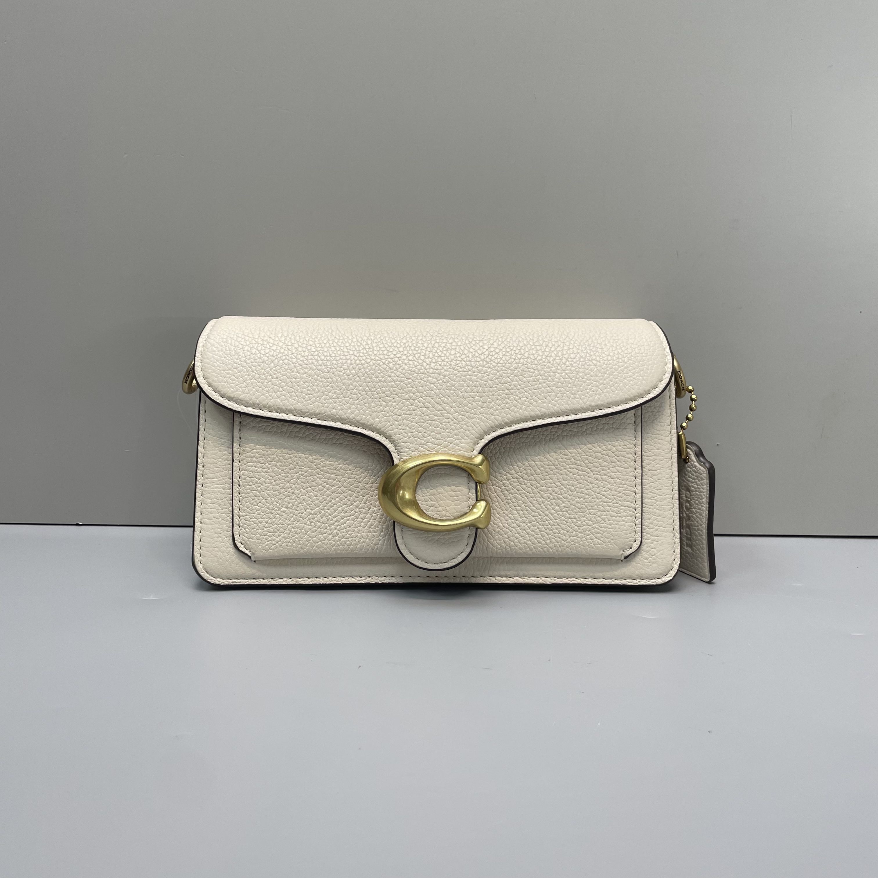 99新 COACH/蔻驰 小林/tabby20白色酒神包20*11*6cmB022202