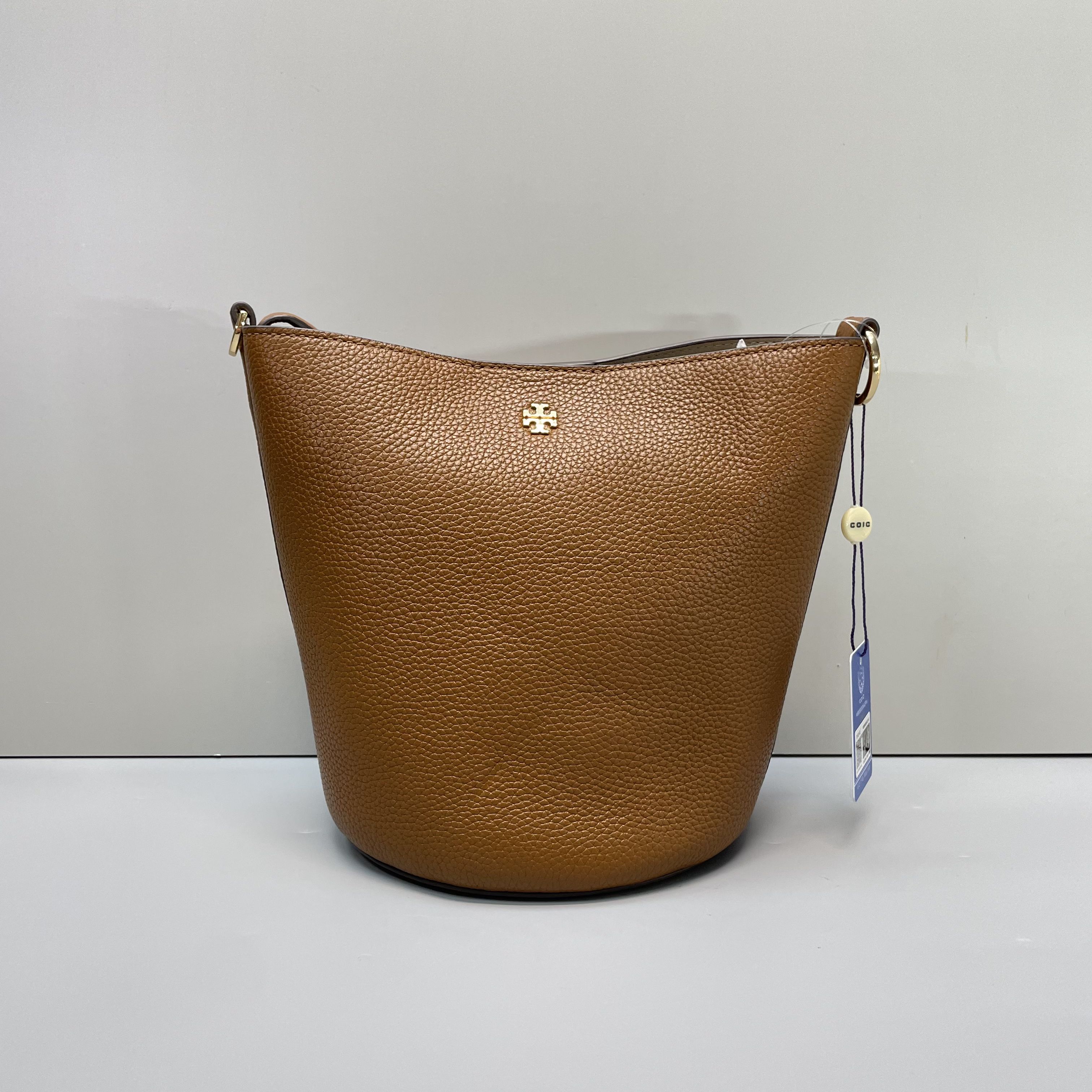 99新 TORY BURCH/汤丽柏琦 焦糖色水桶包17x21x14cmSL111505