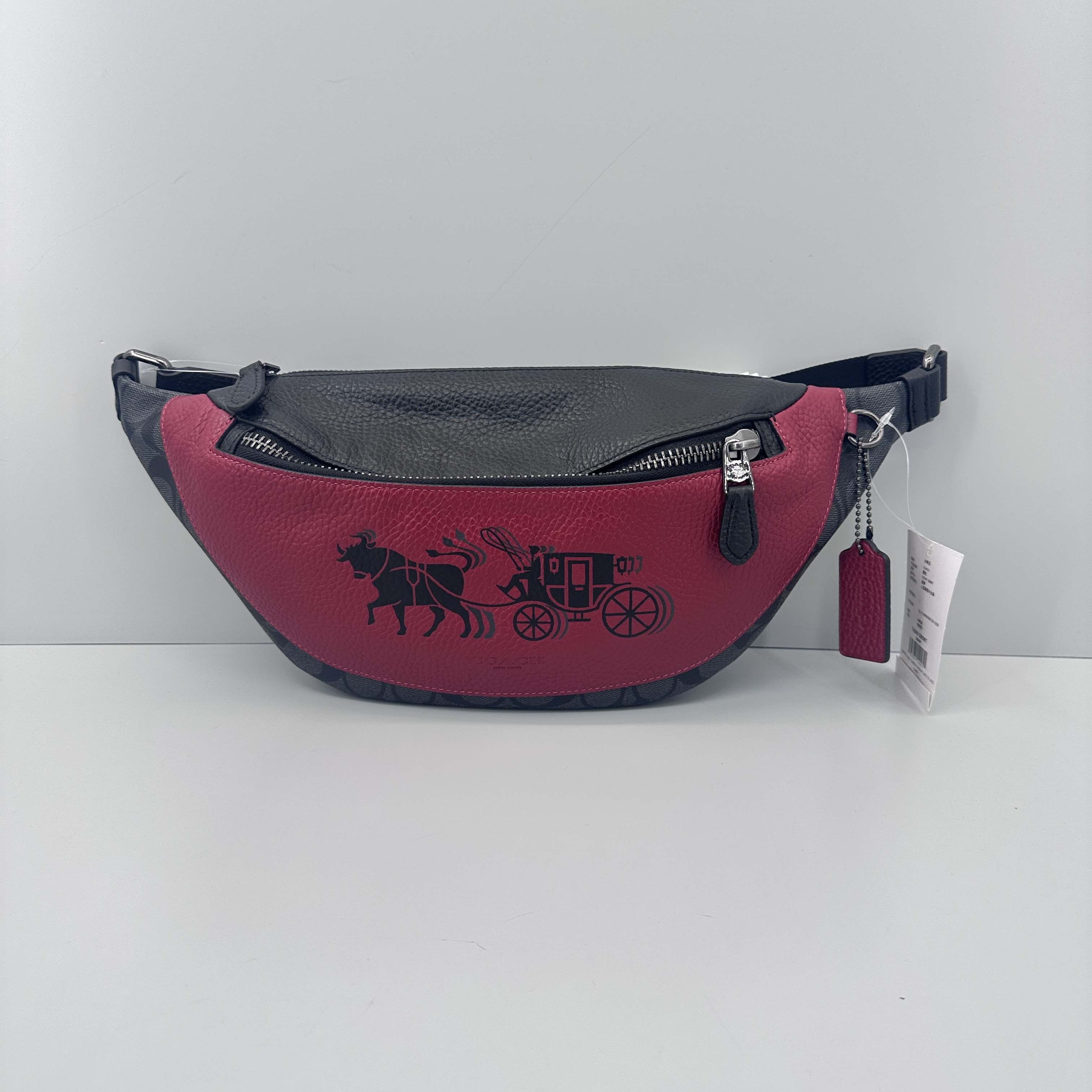 99新 COACH/蔻驰 红拼黑老花男士胸包30x17x8cmL120321