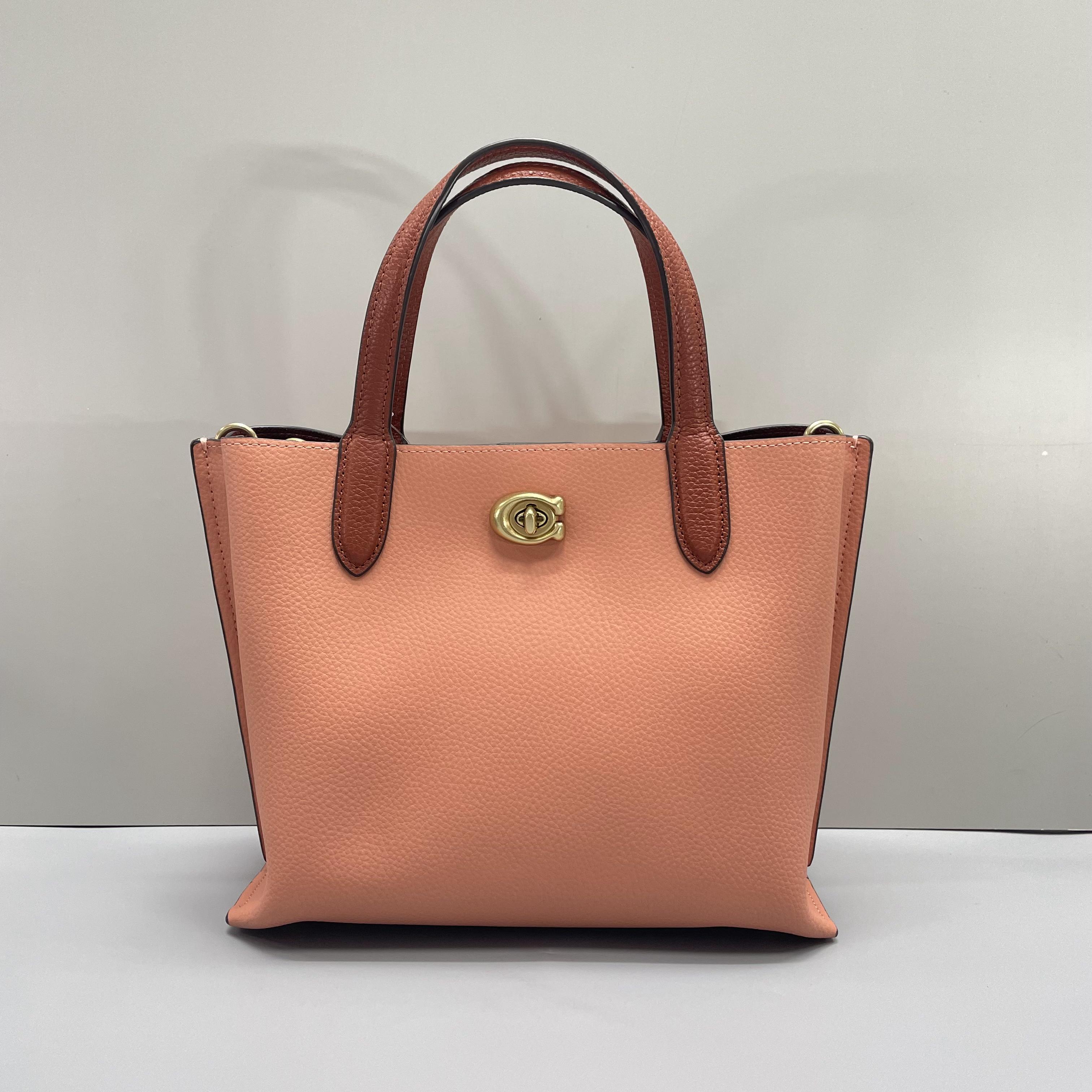 95新 COACH/蔻驰 willow红拼粉菜篮子24X19X10cmL060602