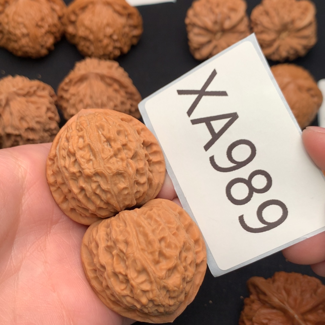 文玩核桃把件37金牛