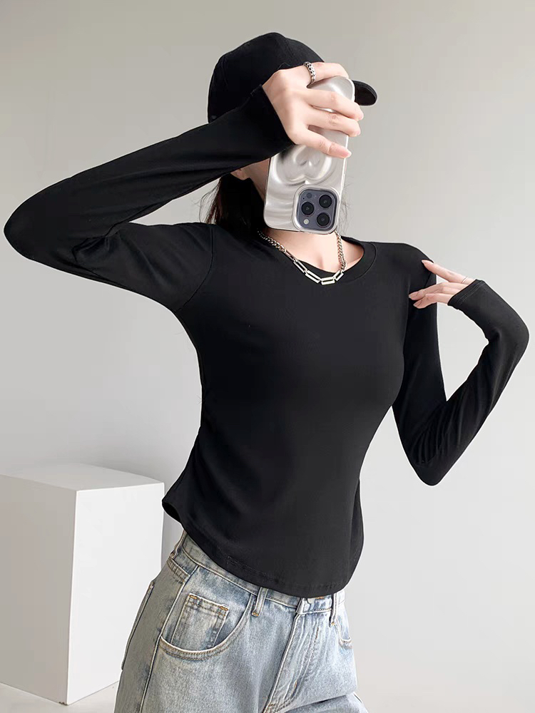 秋冬加绒圆领长袖打底衫女修身显瘦纯色百搭内搭上衣