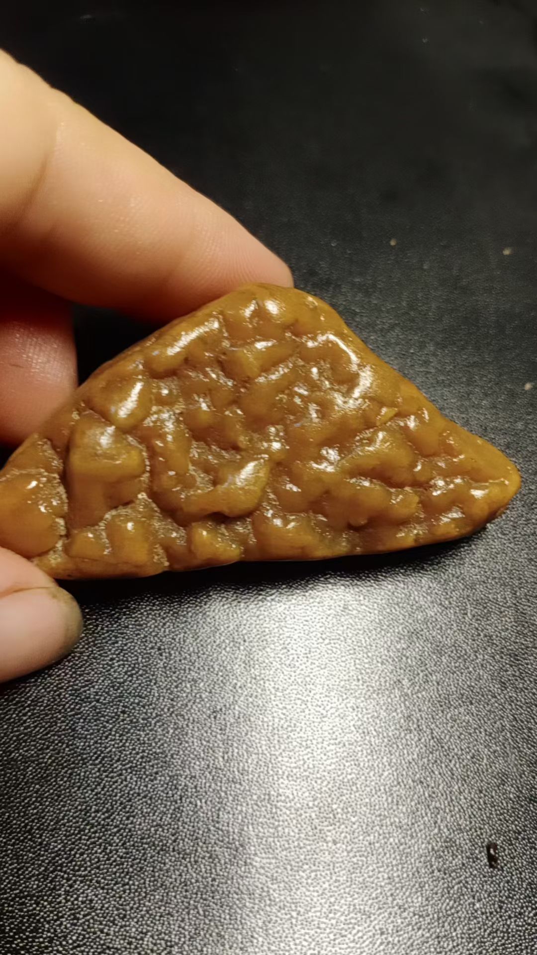 黄蜡石原石摆件【龟晒台发色】黄蜡盆景石