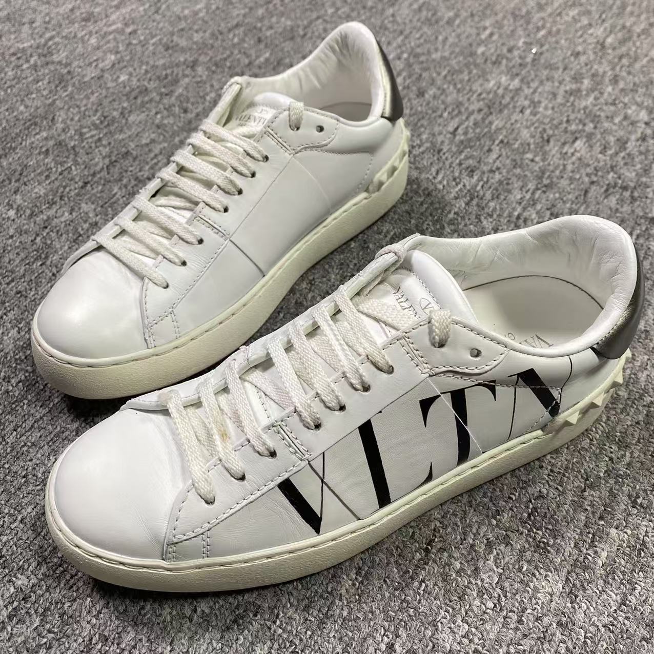 95新 Valentino/华伦天奴 36码/Seven/ 经典百搭黑白休闲板鞋1678