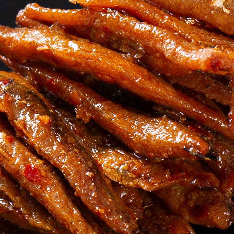 湖南特产香辣小鱼仔即食网红麻辣小鱼干麻辣休闲追剧零食香辣味