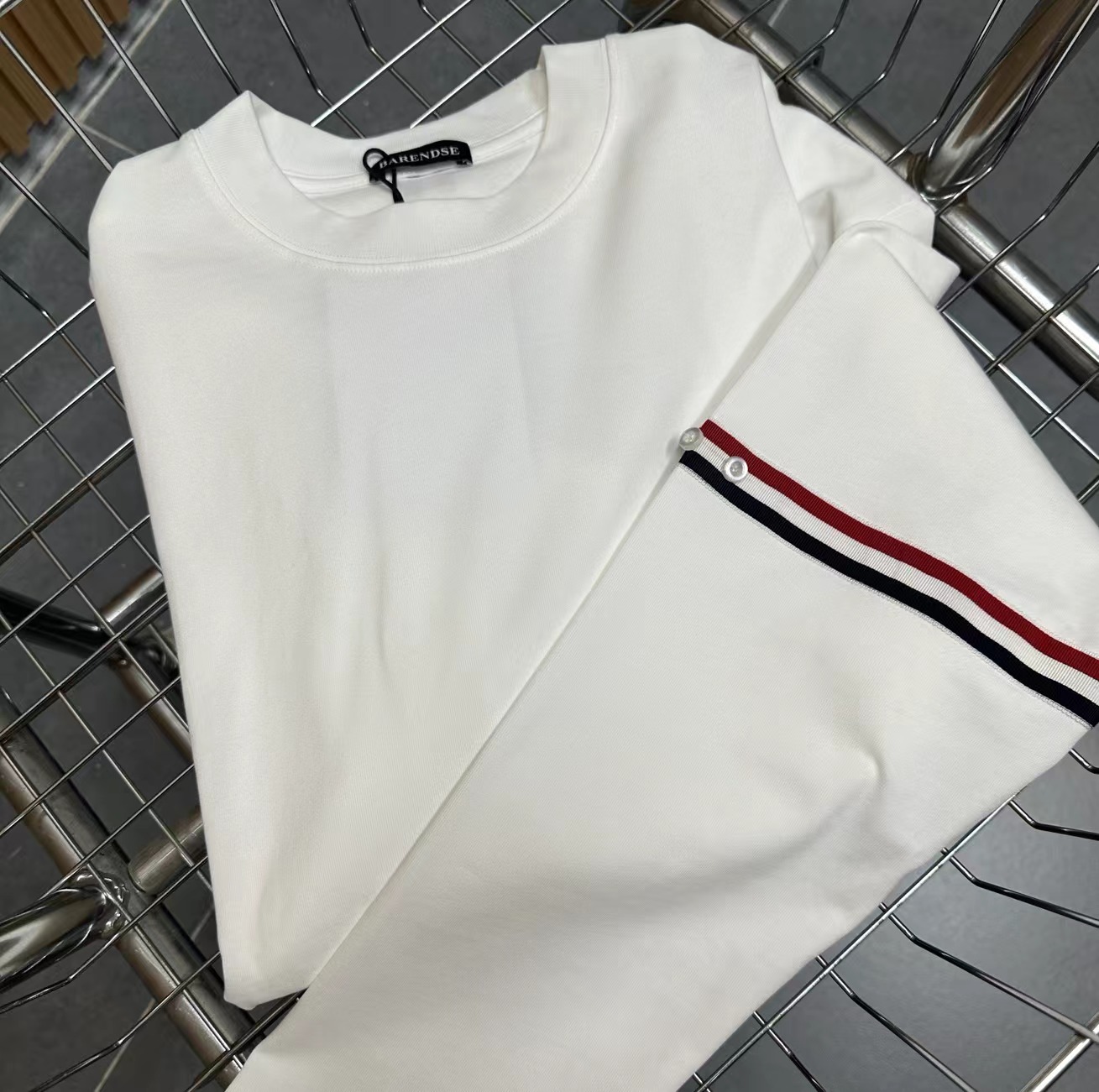 双袖织带圆领加厚长袖长T 加厚厚实圆领套头打底衫