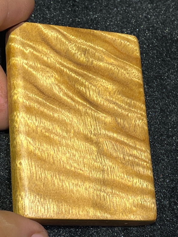 小叶金丝楠木无事牌香味满满花纹满精工细作打磨到6000