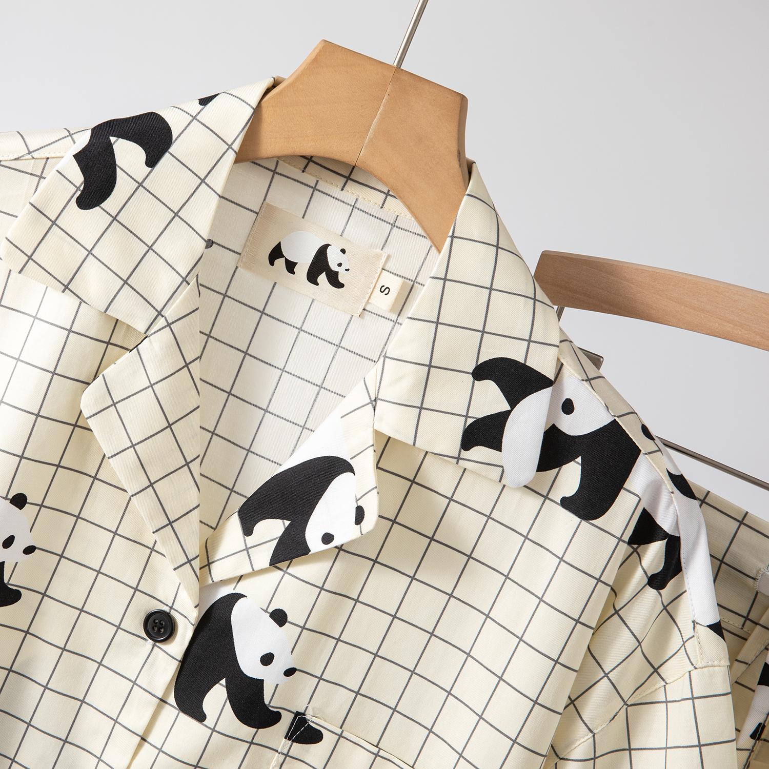 MODX天丝棉大熊猫睡衣白色长袖可爱印花双层透气多功能家用格子