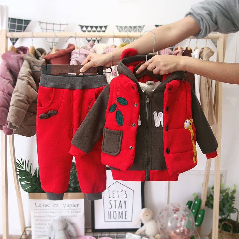 童装男小童套装2023秋冬装新款儿童卫衣三件套加厚加绒宝宝外出服