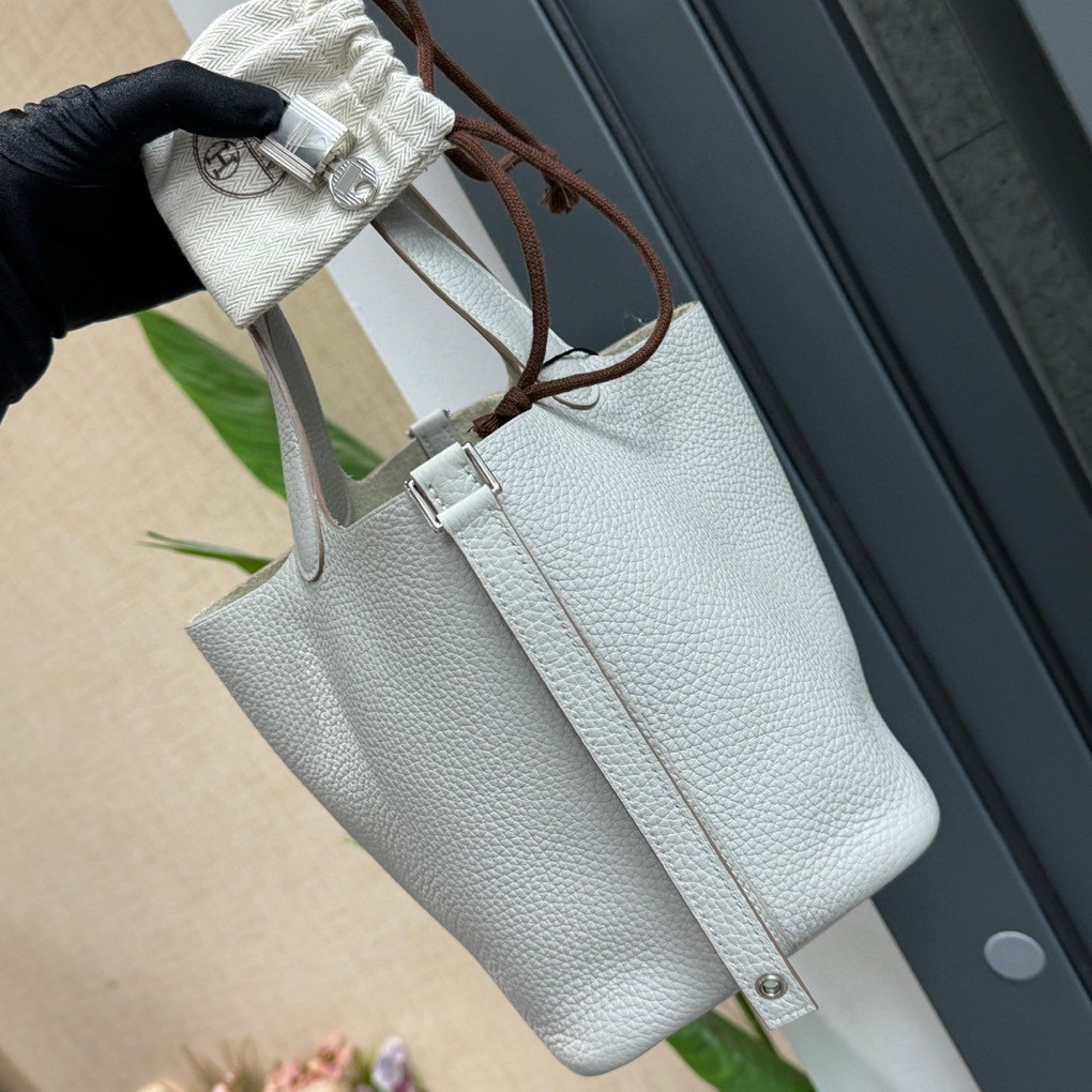 95新 Hermes/爱马仕 菜篮子18珍珠灰银扣手提包 U刻